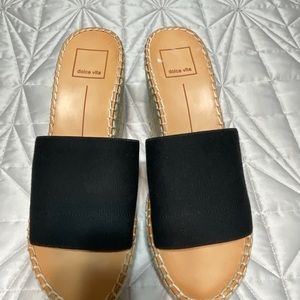 Dolce Vita Wedged Sandals Size 7.5